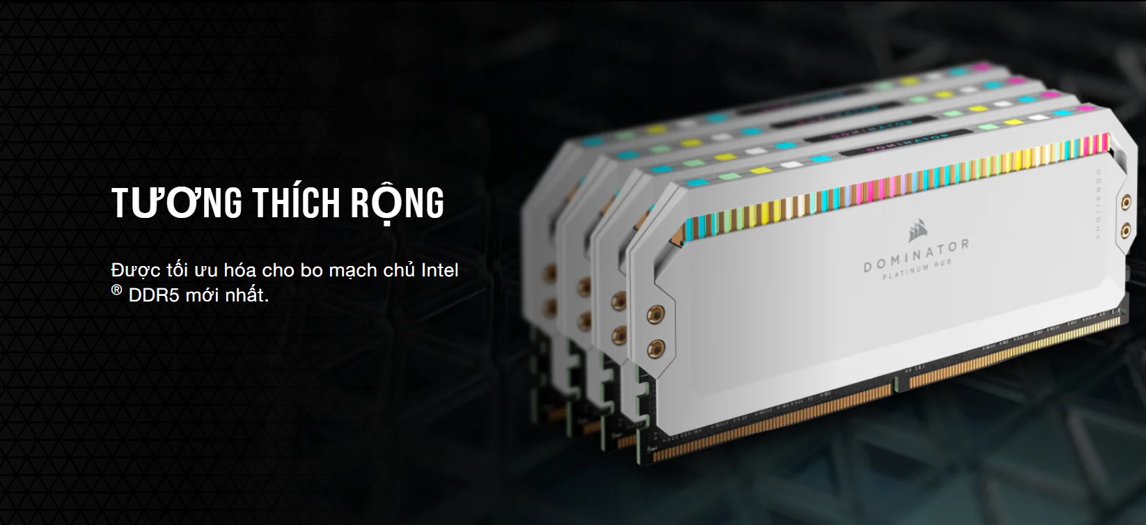 Ram Desktop Corsair DOMINATOR PLATINUM RGB White Heatspreader (CMT32GX5M2B5600C36W) 32GB (2x16GB) DD